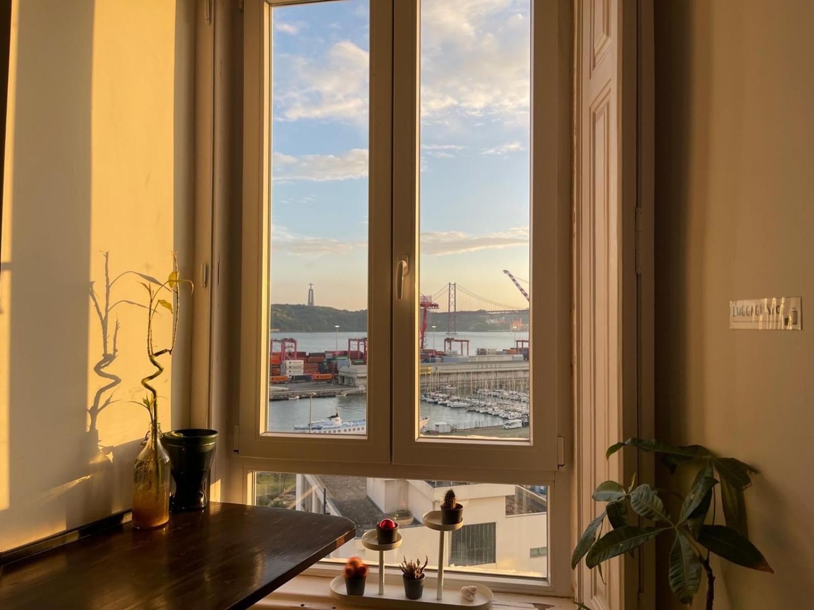 Embassy Arriaga Private Elegance Rooms In Stylish Shared Apartment Lisboa Exterior foto